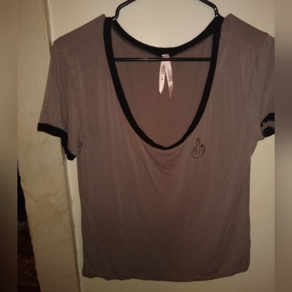 Women's tee